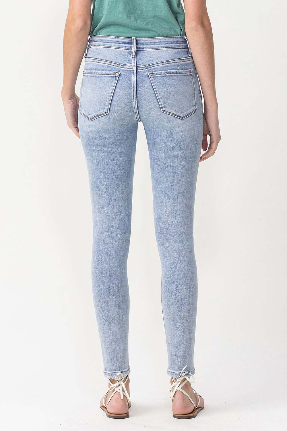 Lover Skinny Jeans - LIGHT WASH