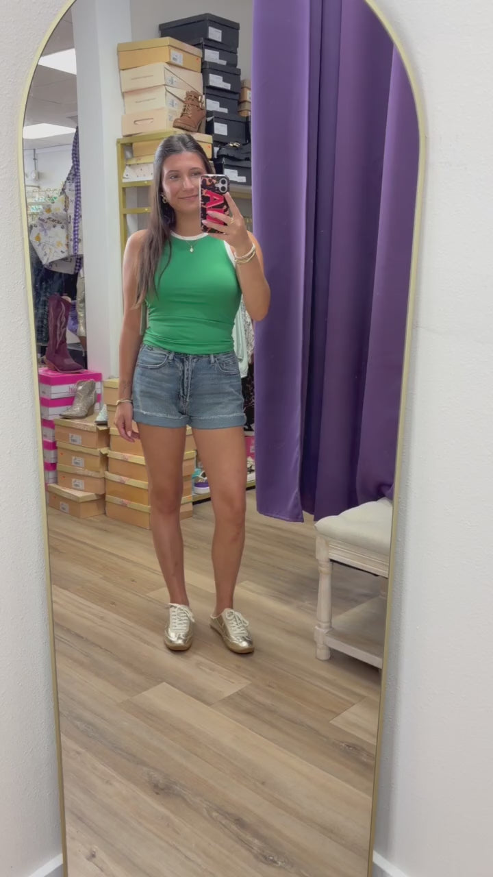 Seamless High Neck Contrast Trim Tank Top